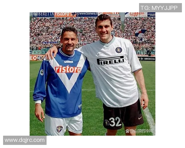 足球明星证件照大揭秘：那些年我们追逐的足球偶像真实面貌