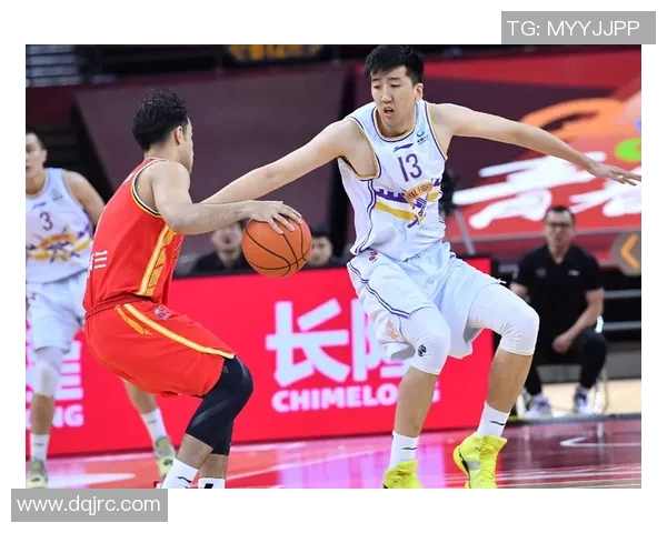 篮球明星携手支持乌克兰独立运动展现体育界的团结力量
